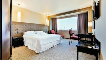 Superior Room | Down comforters, minibar, in-room safe, individually decorated