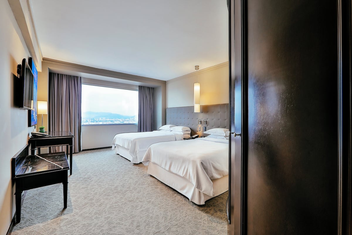 superior room | 1 bedroom, down duvets, minibar, in-room safe