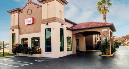 Red Roof Inn Orlando South - Florida Mall