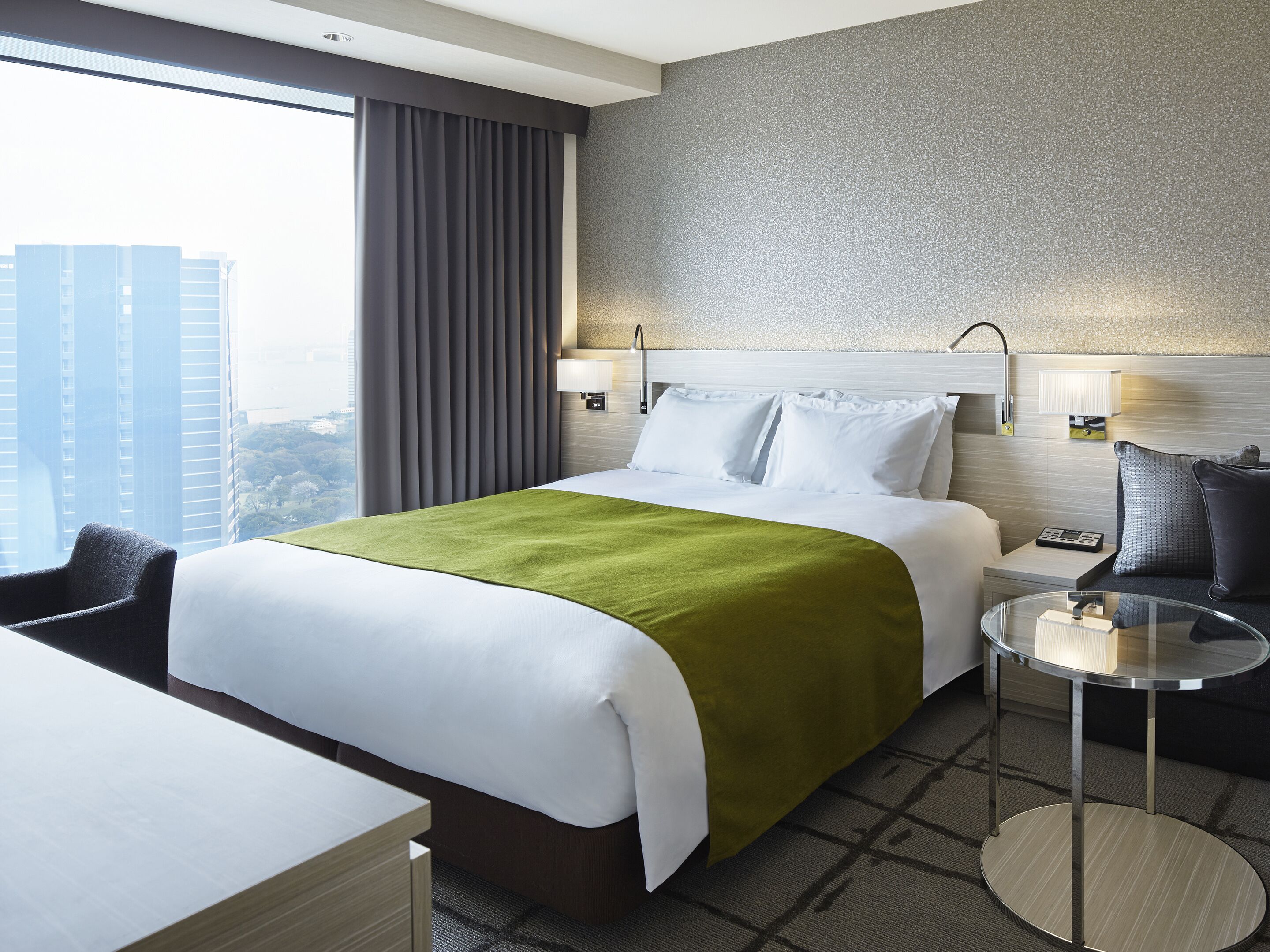 Coffre-fort, bureau, rideaux d’obscurcissement, accès au Wi-Fi (inclus)