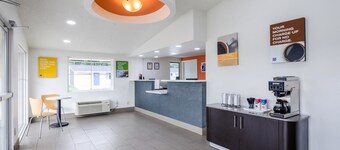 Motel 6 Troutville, VA