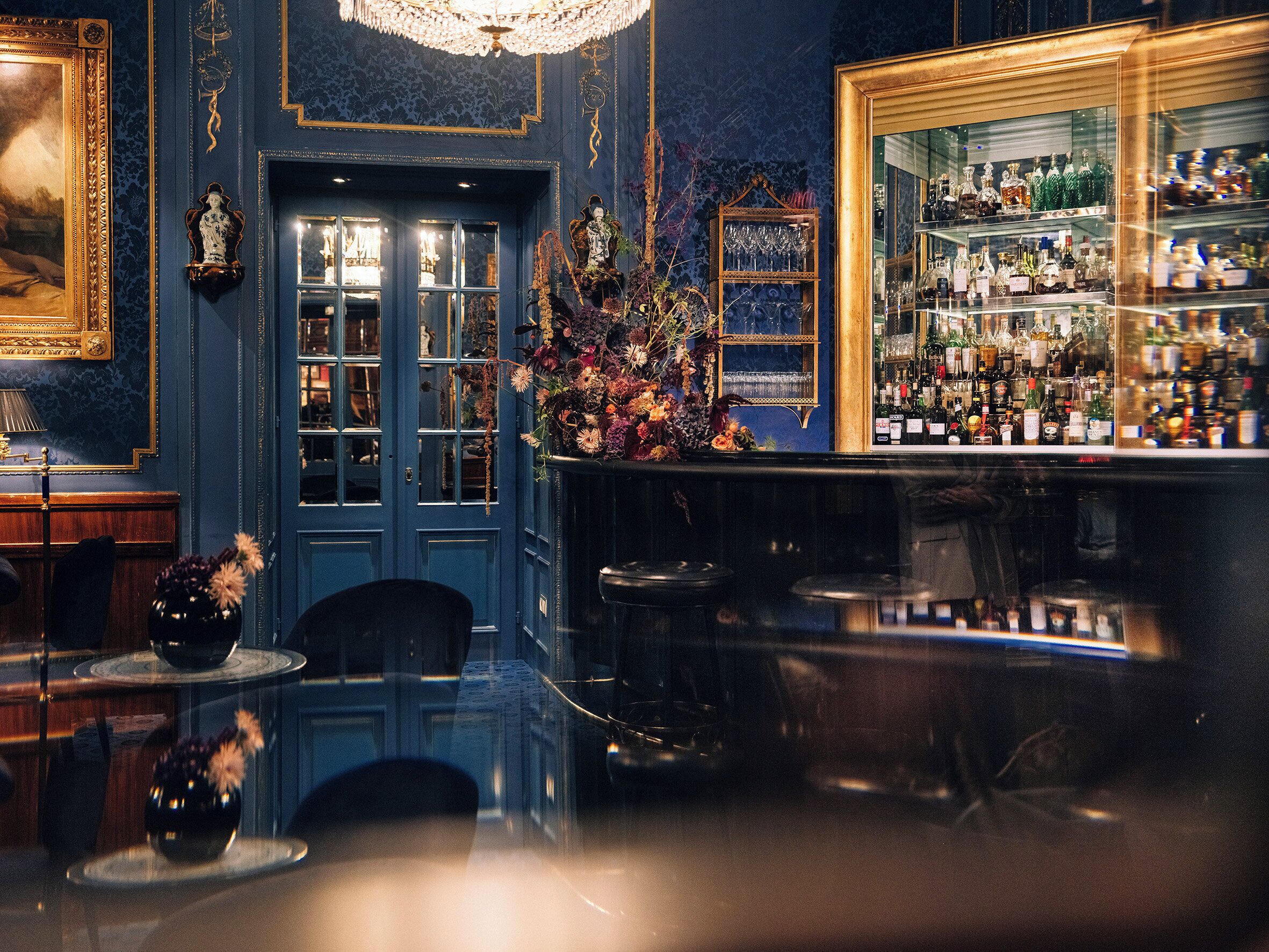 Bar (en la propiedad)