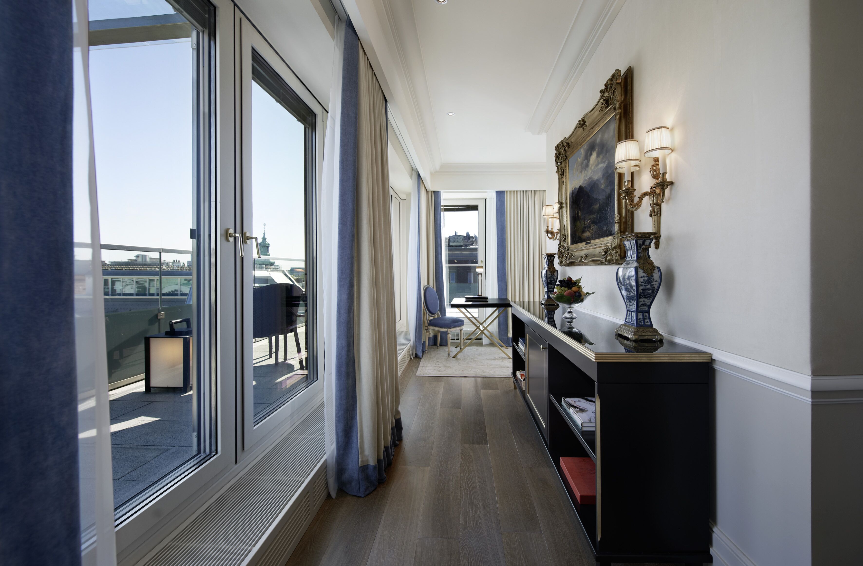 tv, dvd player, ipod dock