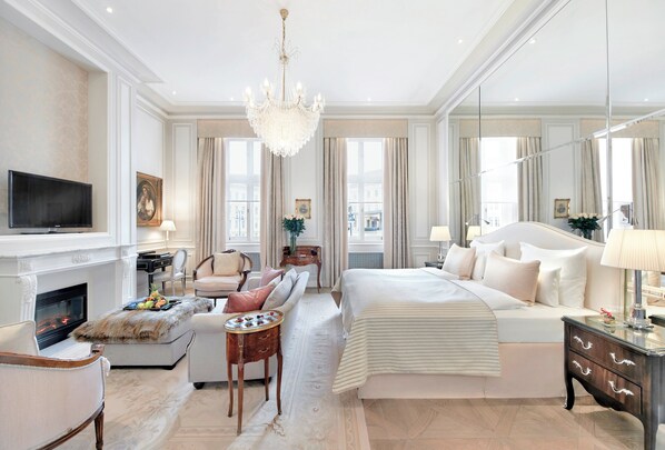 Allergitestet sengetøy, dundyner og minibarvarer (inkludert)