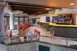 Bar (in der Unterkunft)