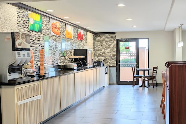 Desayuno continental incluido todos los días
