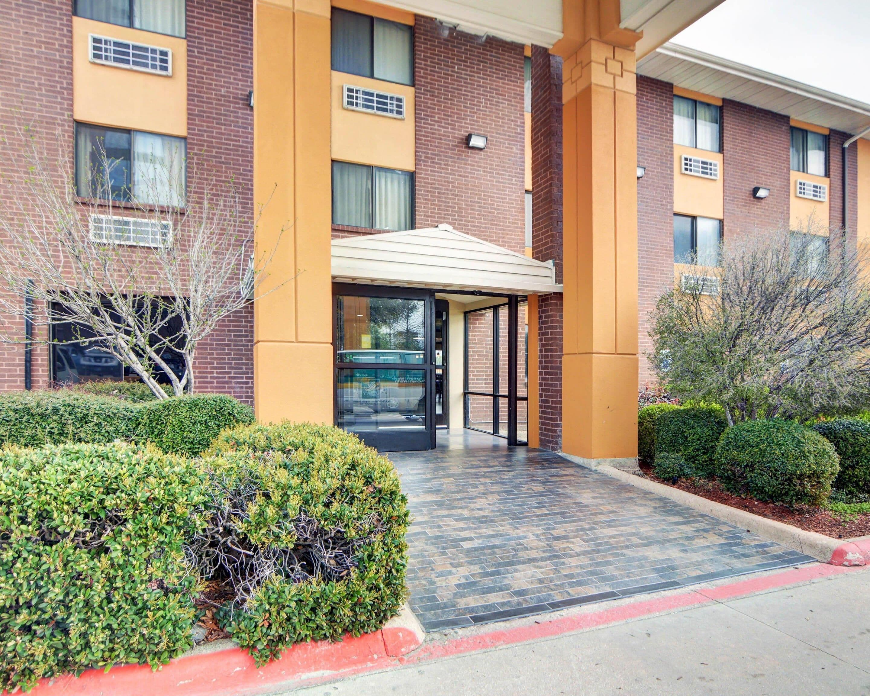 Photo - Quality Inn DFW Airport North - Irving