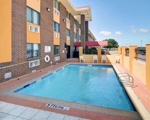Seasonal outdoor pool