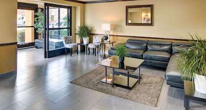 Quality Inn DFW Airport North