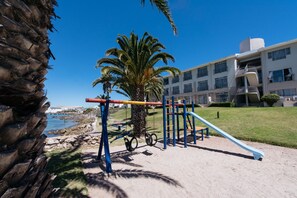 Children’s play area – outdoor