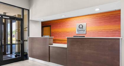 Quality Inn Rochester South