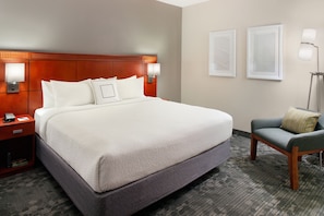 Premium bedding, in-room safe, desk, blackout drapes