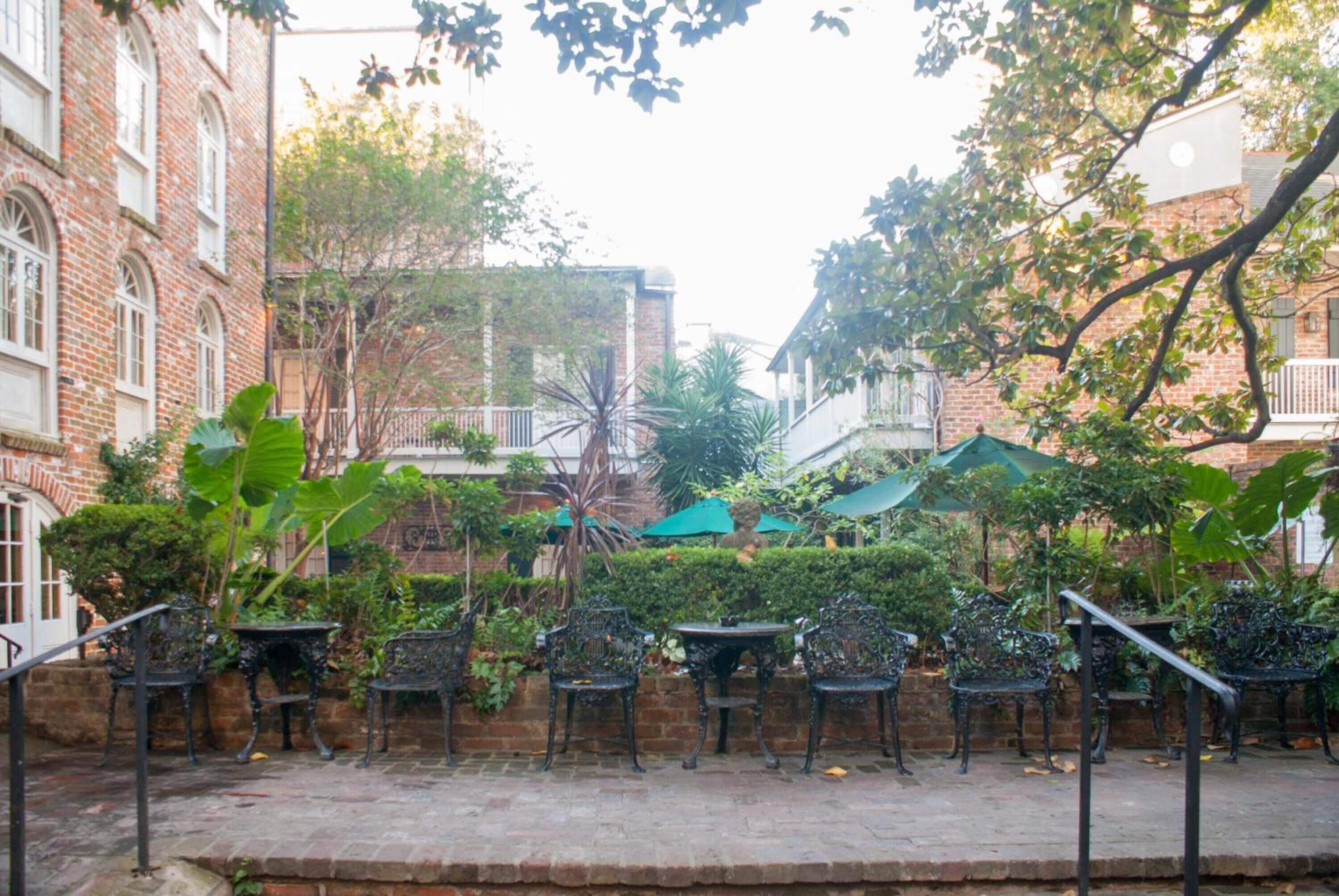 บริเวณภายนอก