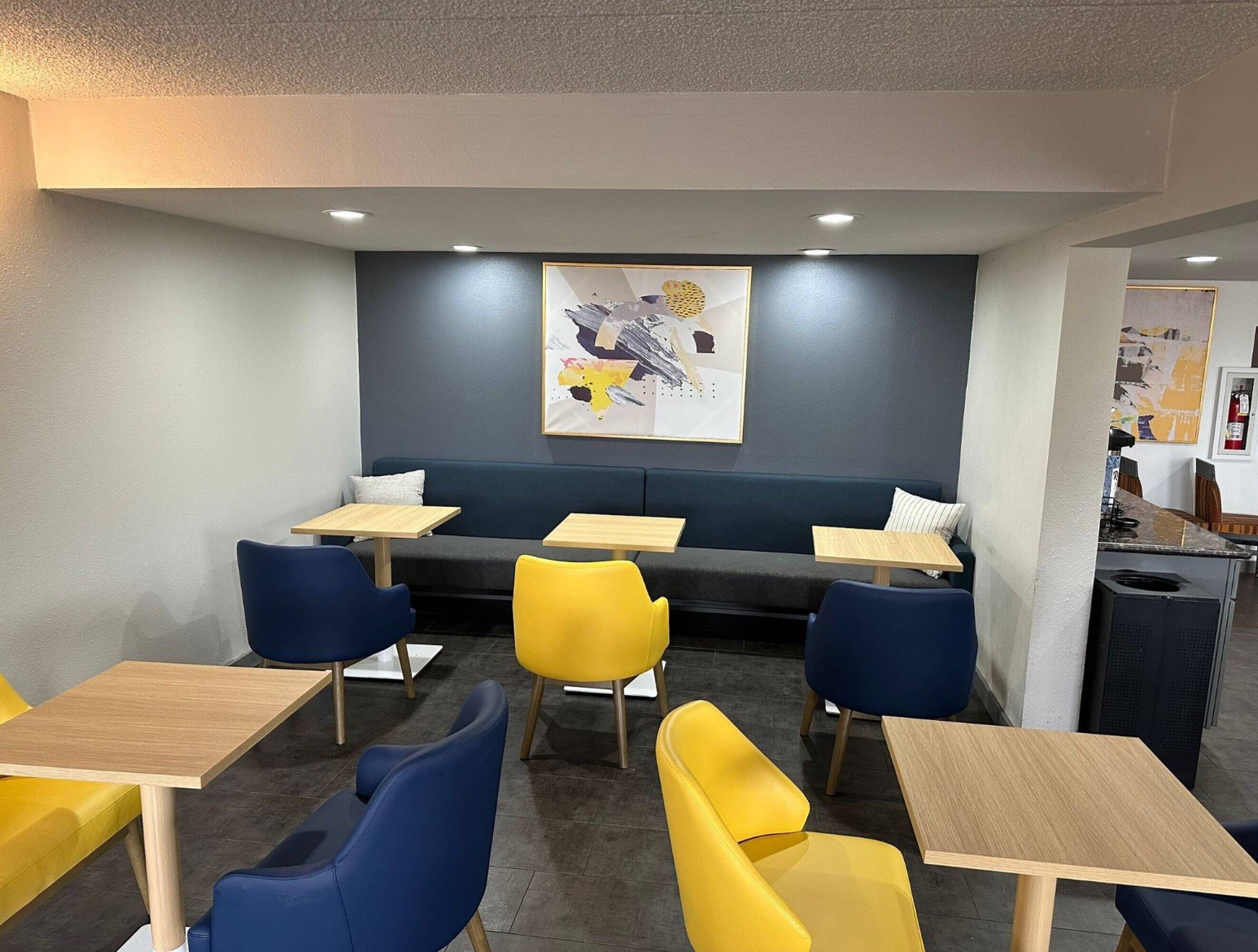 包含每日自助早餐