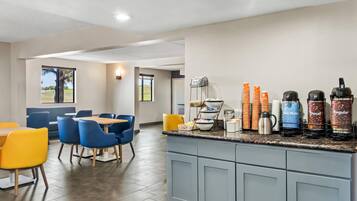 Free daily buffet breakfast