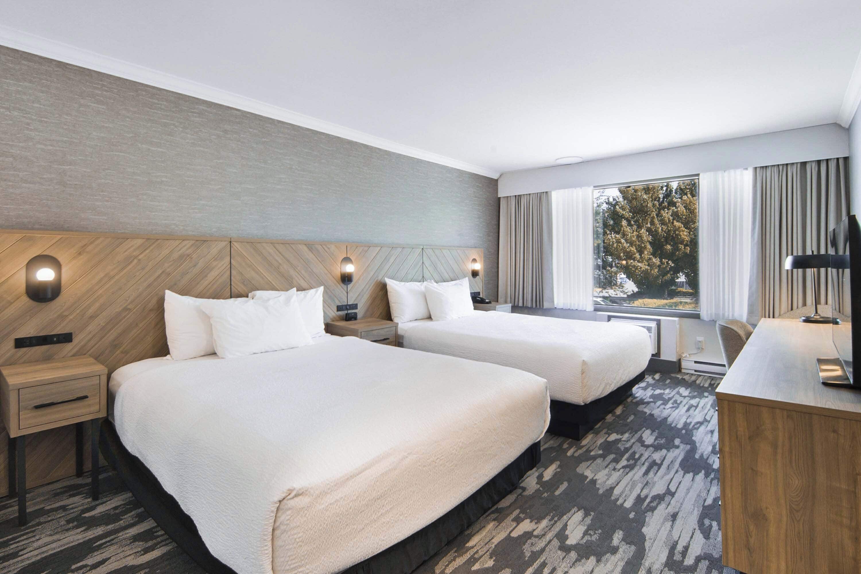 Standard Room, 2 Queen Beds (Atrium Building) | Premium bedding, in-room safe, individually decorated, desk