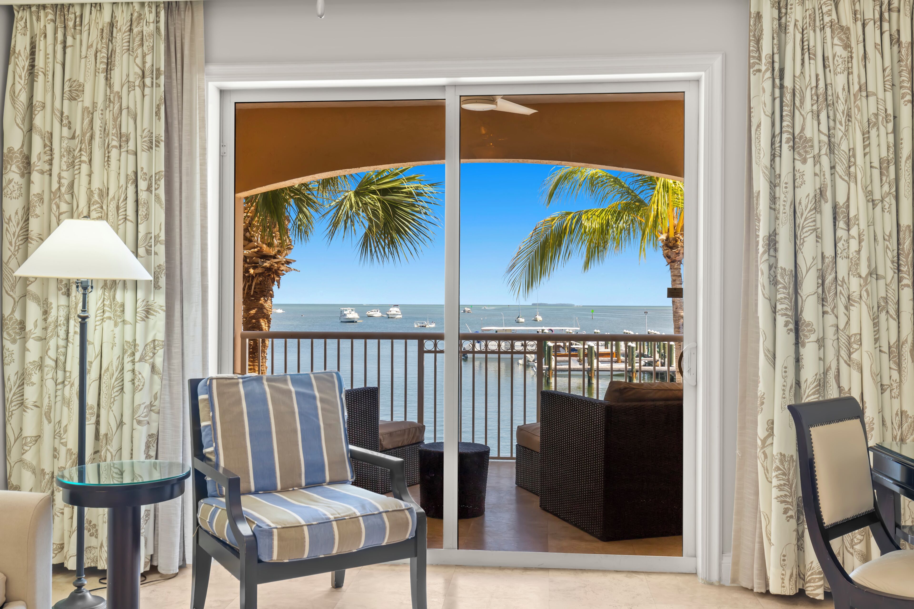 ocean view 3br with beach access | view from room