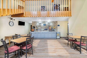 Free daily on-the-go breakfast - Days Inn by Wyndham Monticello (Monticello)