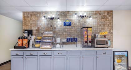 Days Inn by Wyndham Monticello