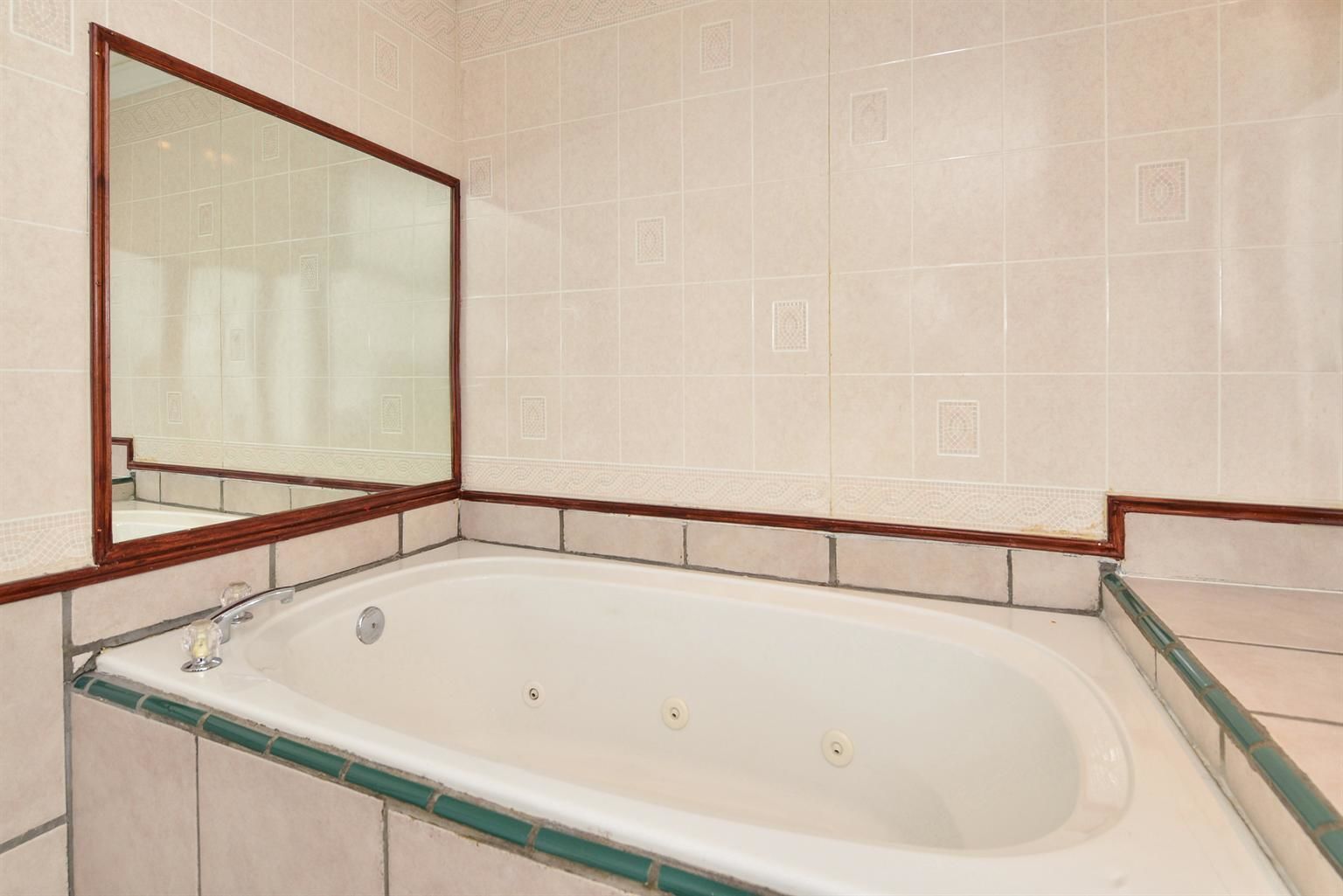 Peralatan tempat tidur premium, katil bayi/kot (percuma) 