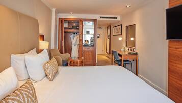 In-room safe, desk, soundproofing, iron/ironing board