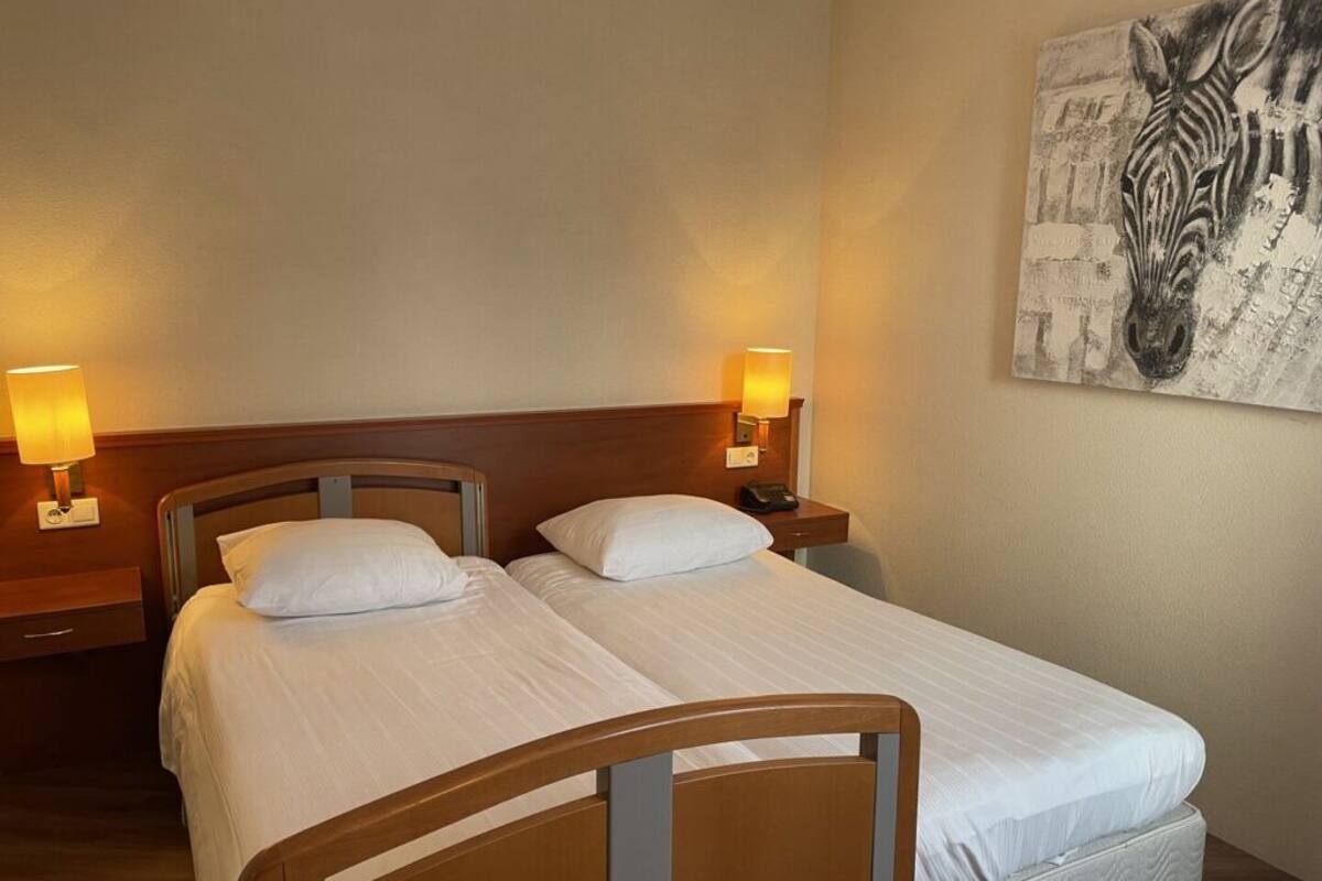 Quarto casal, acessível