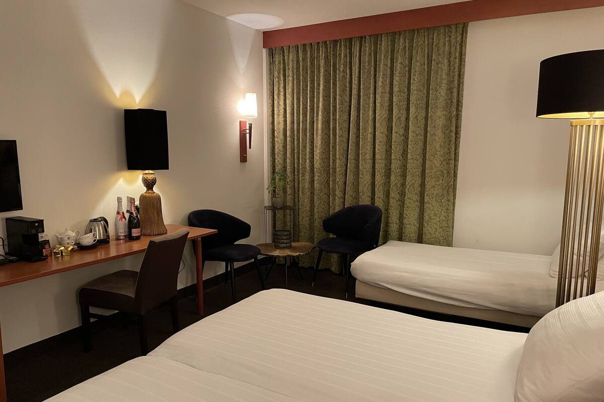 Quarto júnior