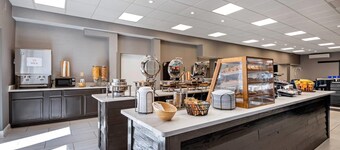 Clarion Hotel Conference Center Lexington North