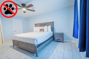 Family Apartment | Hypo-allergenic bedding, desk, blackout curtains, iron/ironing board - Rio del Sol Inn (Needles)