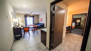 Desk, iron/ironing board, free WiFi, bed sheets