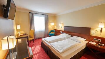 Standard-Doppelzimmer | Allergikerbettwaren, Minibar, Zimmersafe, individuell eingerichtet