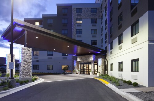 Holiday Inn Express Roseville-St. Paul by IHG