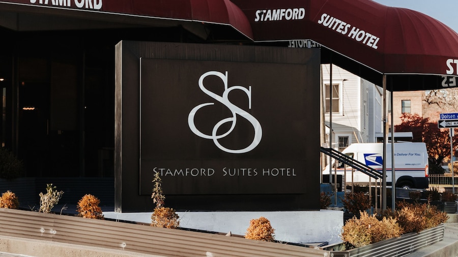 Stamford Suites