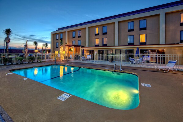 Outdoor pool