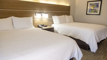 标准房, 2 张大床 | 办公桌、笔记本电脑工作区、遮光窗帘、熨斗/熨板