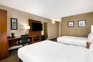 Standard Room, 2 Double Beds, Non Smoking | In-room safe, desk, laptop workspace, blackout curtains - Comfort Inn Lexington Virginia Horse Center (Lexington)