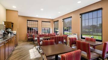 Free daily buffet breakfast