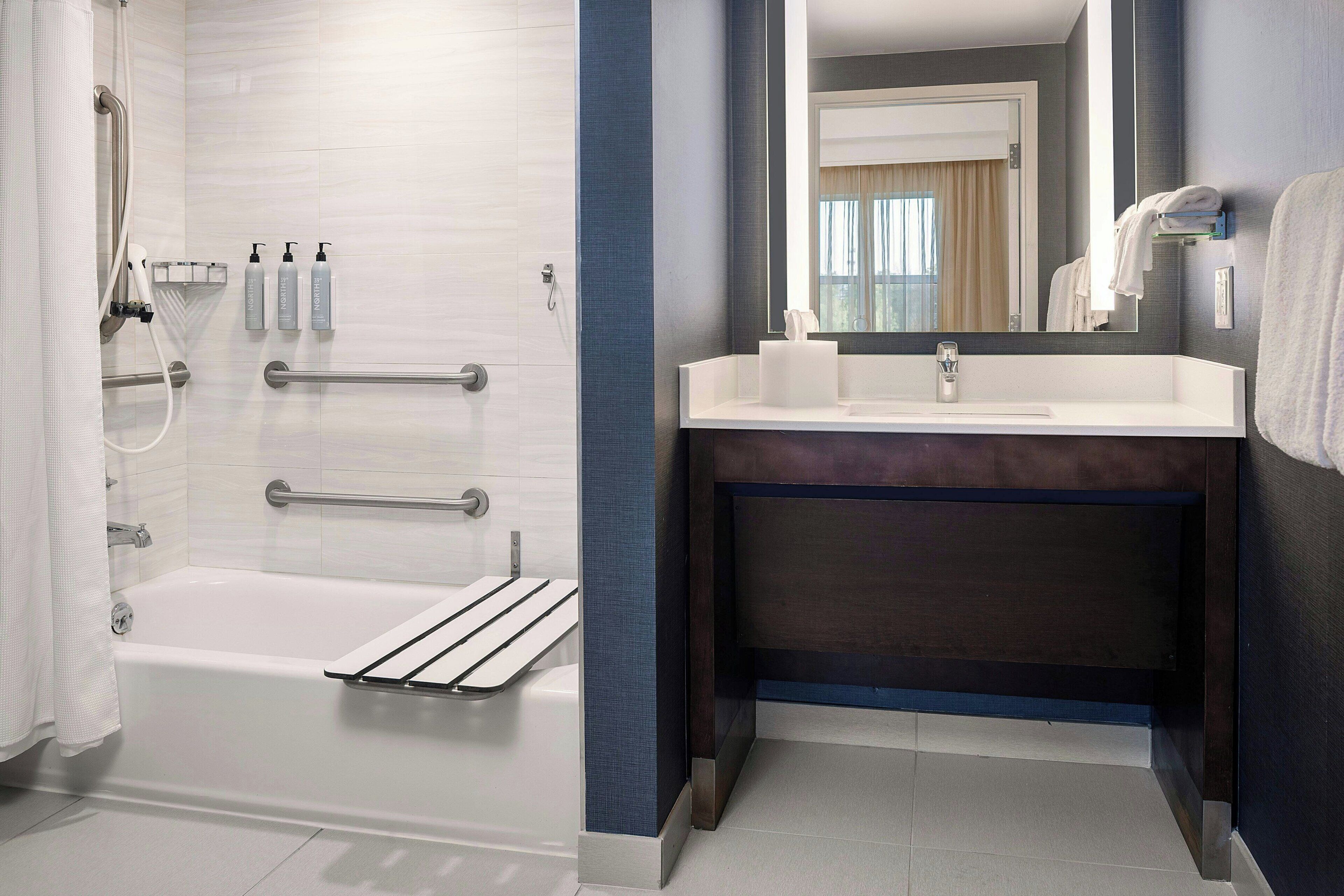 premium bedding, in-room safe, desk, laptop workspace