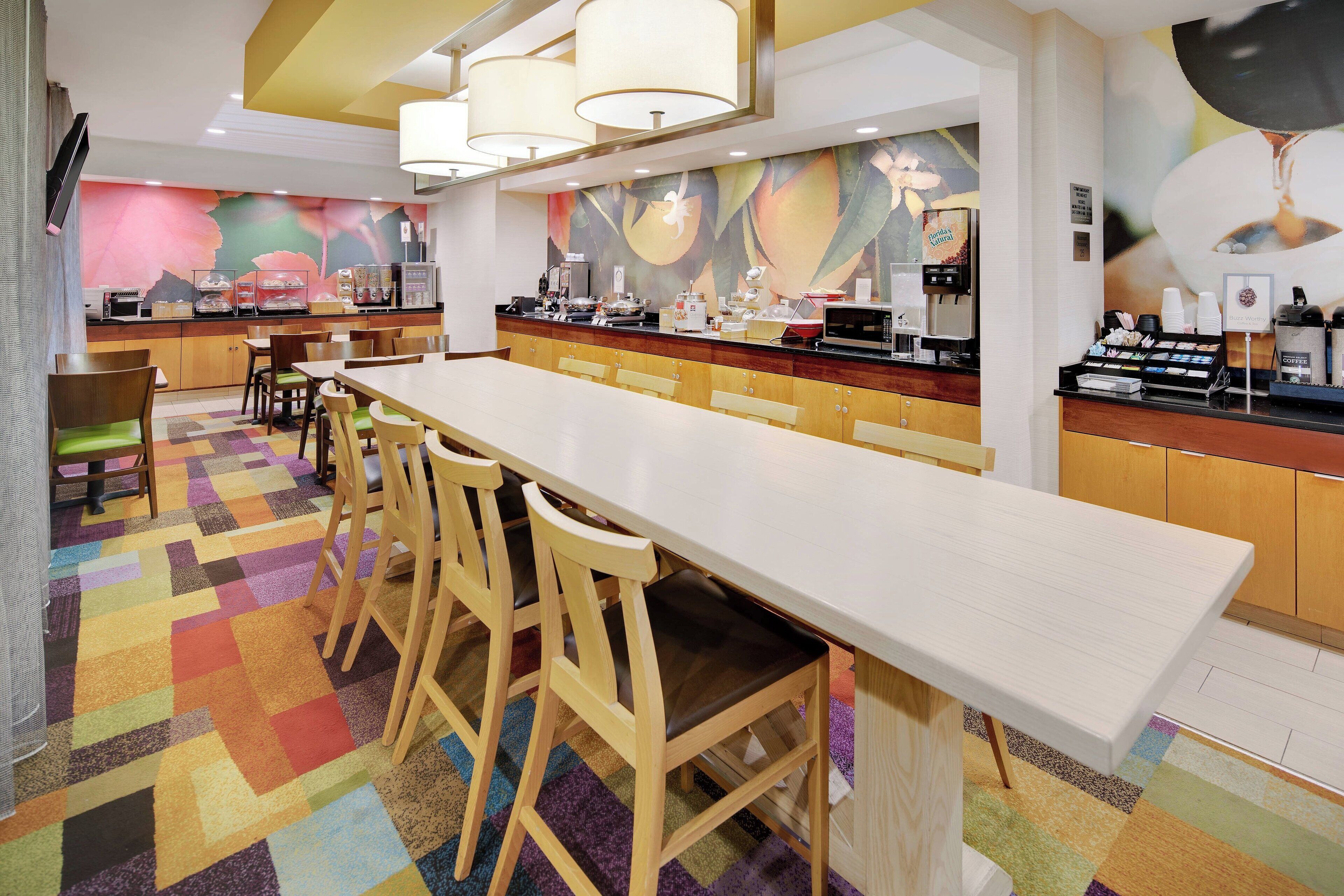 free daily full breakfast