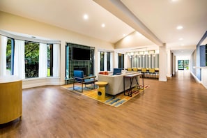 Lobby - Sonesta Select Philadelphia Airport (Philadelphia)