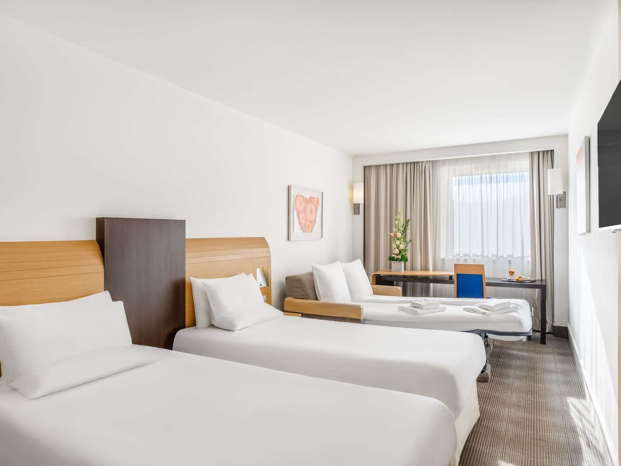 Chambre familiale avec lits jumeaux | 1 chambre, couette en duvet, lit avec matelas en mousse à mémoire