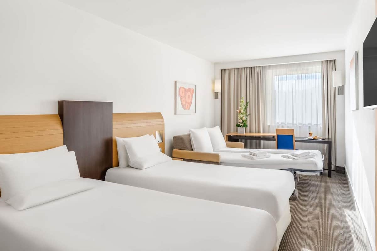 Chambre familiale avec lits jumeaux | 1 chambre, couette en duvet, lit avec matelas en mousse à mémoire