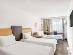 Standard Room, Multiple Beds