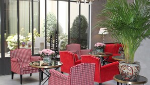 Bar (on property) - My Home in Paris Hotel (Paris)