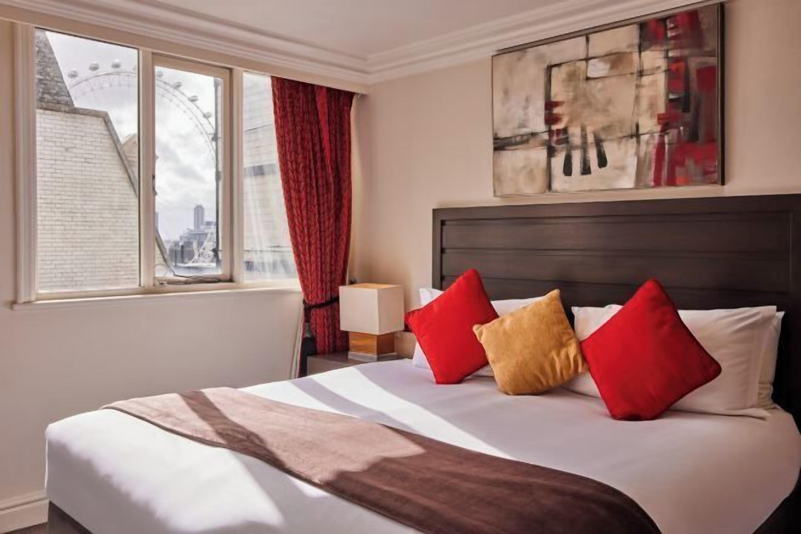 Egyptian cotton sheets, premium bedding, memory foam beds, free minibar