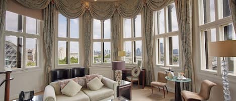 Tower Suite | Living area