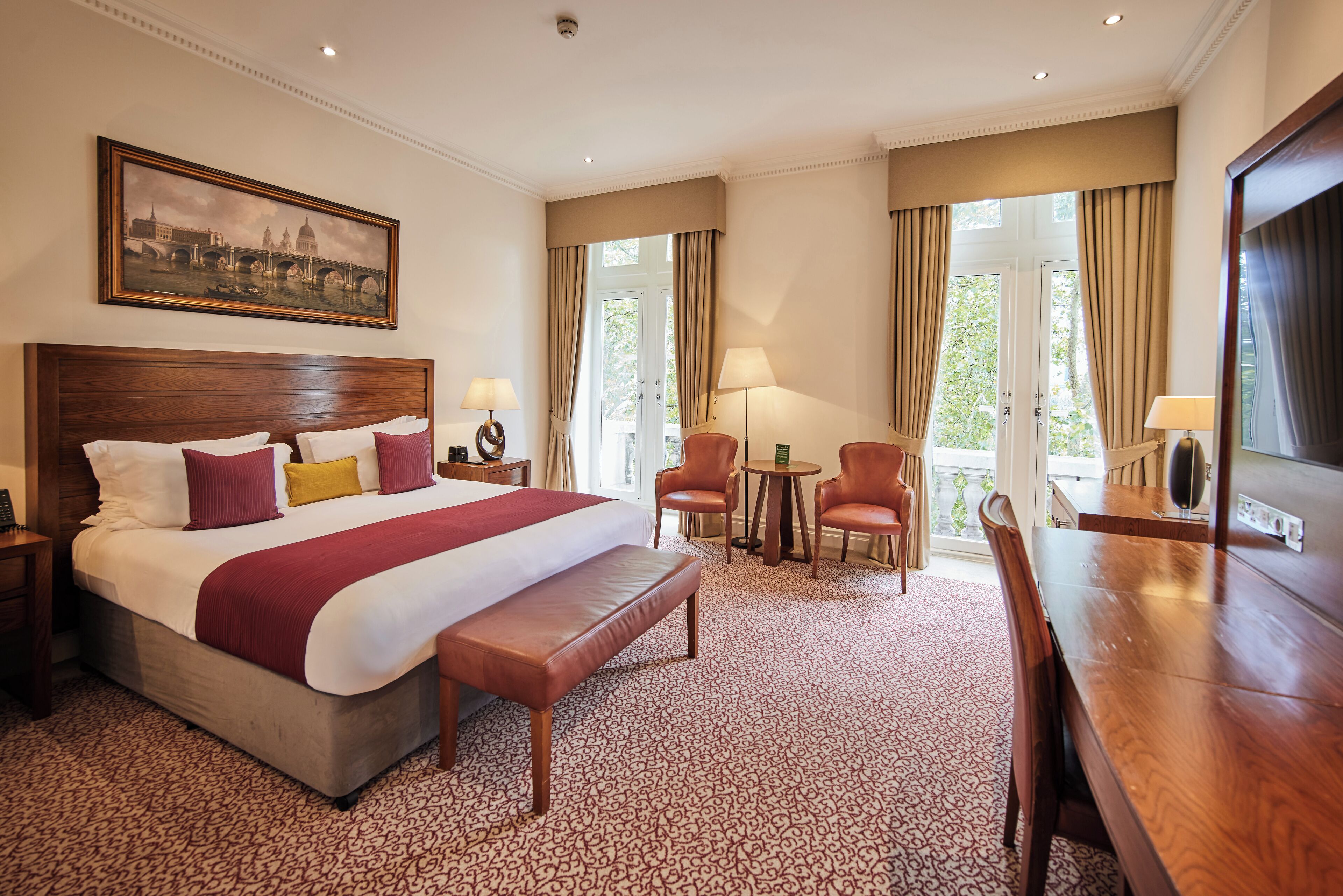 Deluxe Double Room, 1 King Bed, Garden View | Egyptian cotton sheets, premium bedding, memory foam beds, free minibar