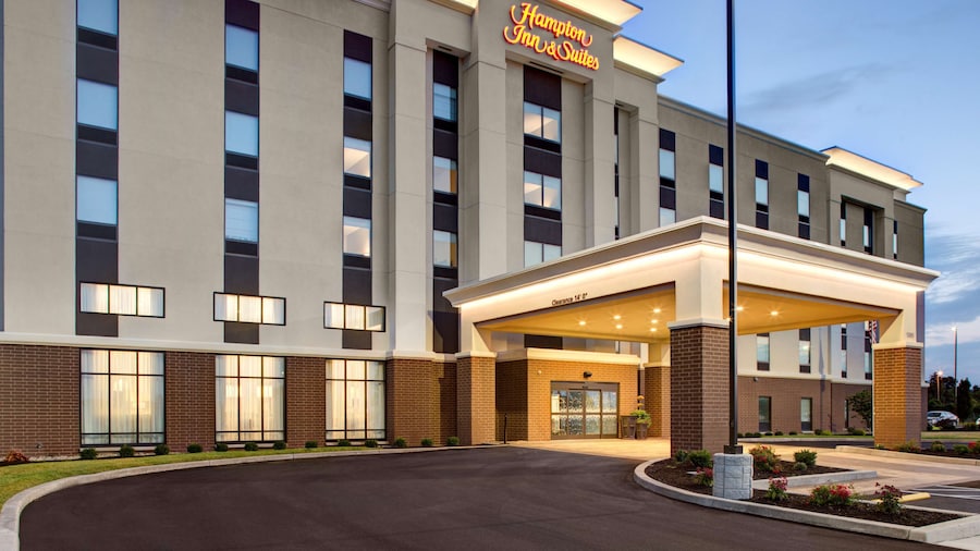 Hampton Inn & Suites Syracuse North Airport Area