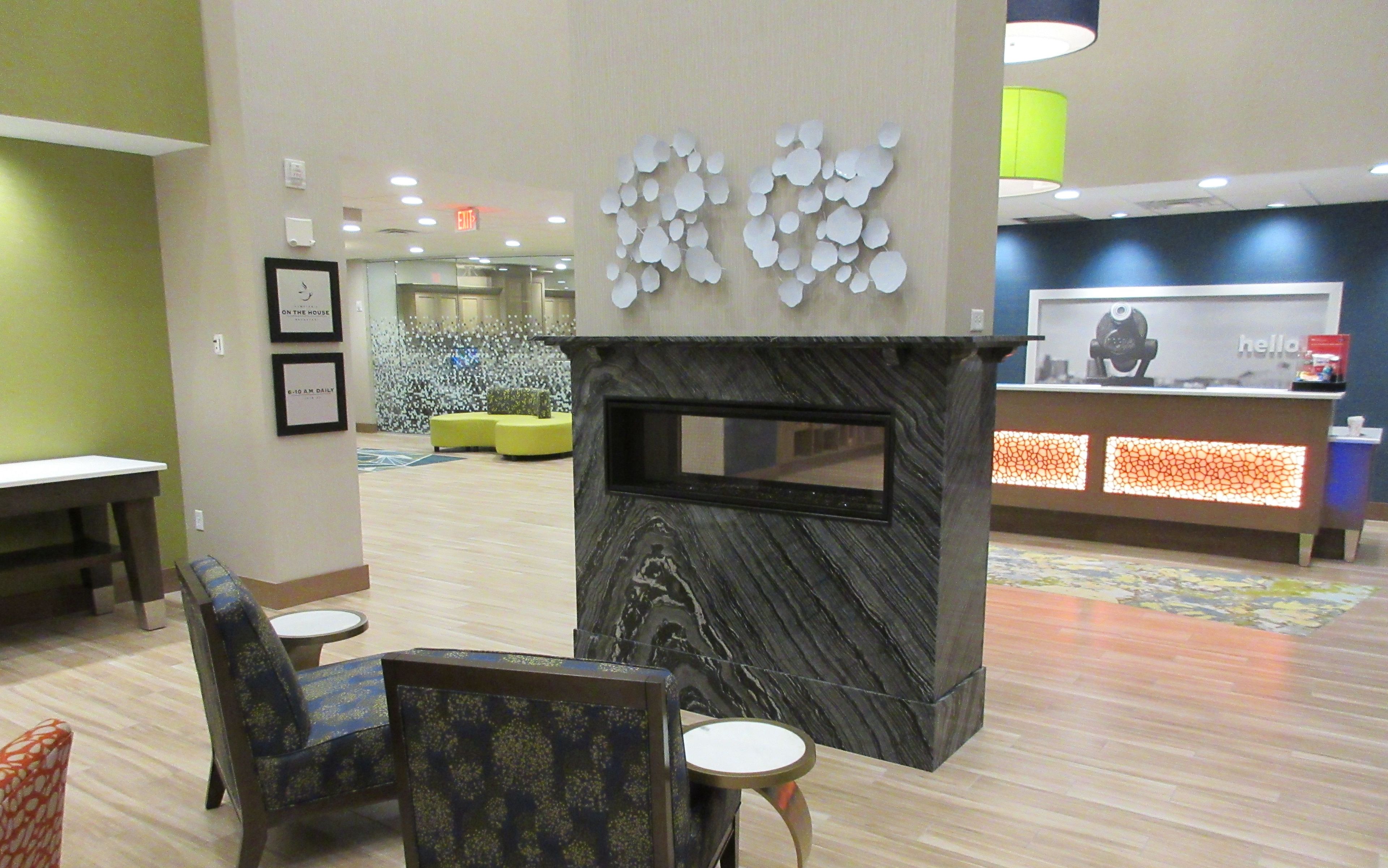 ロビー応接スペース