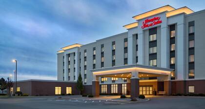 Hampton Inn & Suites Syracuse North Airport Area
